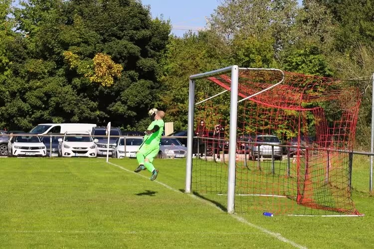 Treća pobjeda u nizu: Trenk slavio protiv FC Hellas 2:0