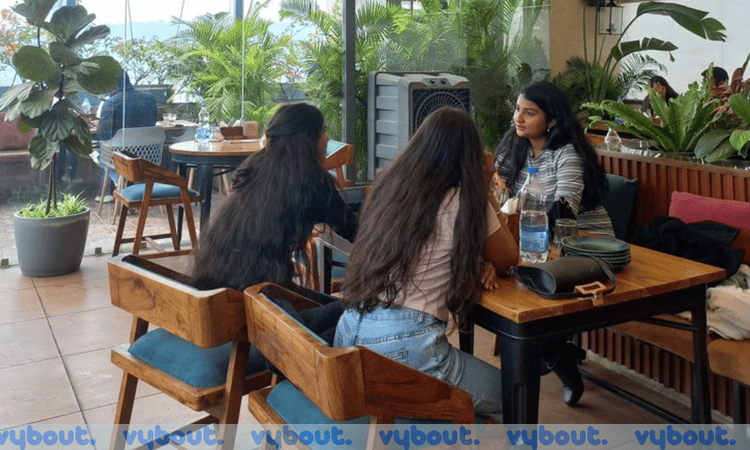 Cafe Hangout with Rubi