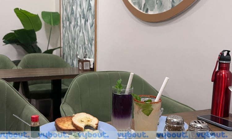 Evening Food Hangout