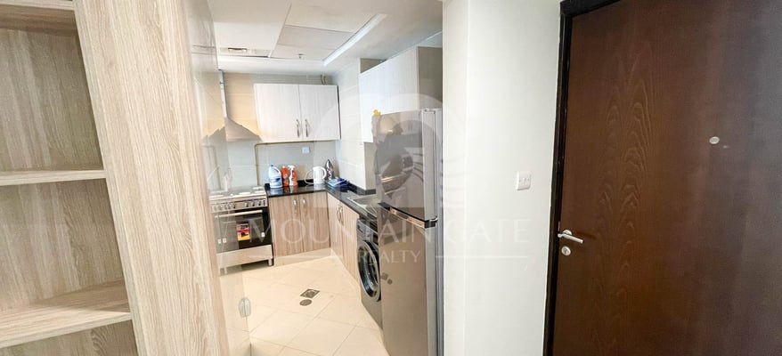 rented-near-metro-fully-furnished-with-balcony-mountain-gate-realty-mg-s-4775