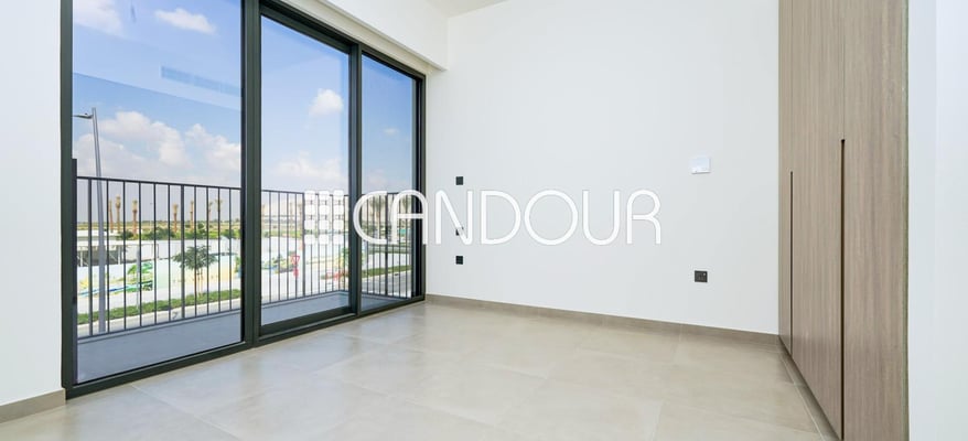 ready-to-move-modern-architect-spacious-villa-candour-real-estate-broker-sa-r-0417