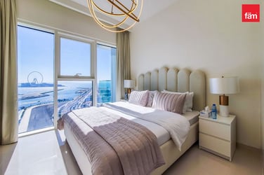 DUBAI EYE VIEW I NICELY FURNISHED I 4-6 CHEQUES image 1