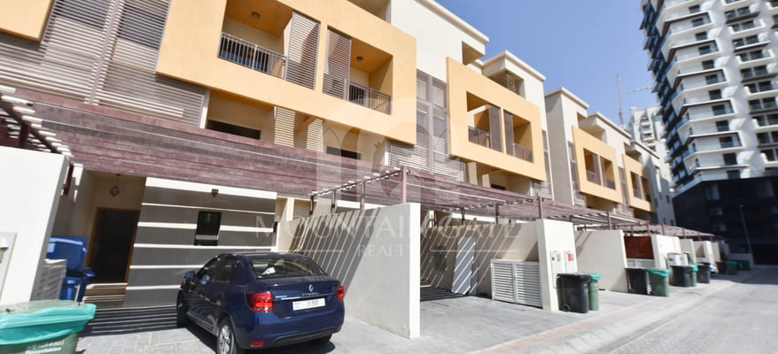 ready-to-move-luxurious-4br-maids-roof-terrace-mountain-gate-realty-mg-s-4583