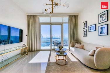 DUBAI EYE VIEW I NICELY FURNISHED I 4-6 CHEQUES image 3