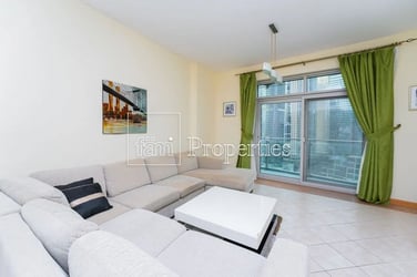 Furnished - High Floor - Vacant - Marina Terrace image 1