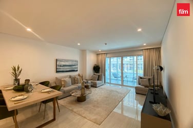 Canal Views |Luxury Living |Brand New |High Floor image 2