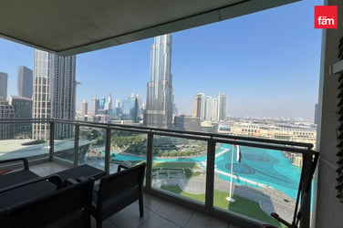 BURJ KHALIFA VIEW | FULLY FURNISHED | HIGH FLOOR image 1