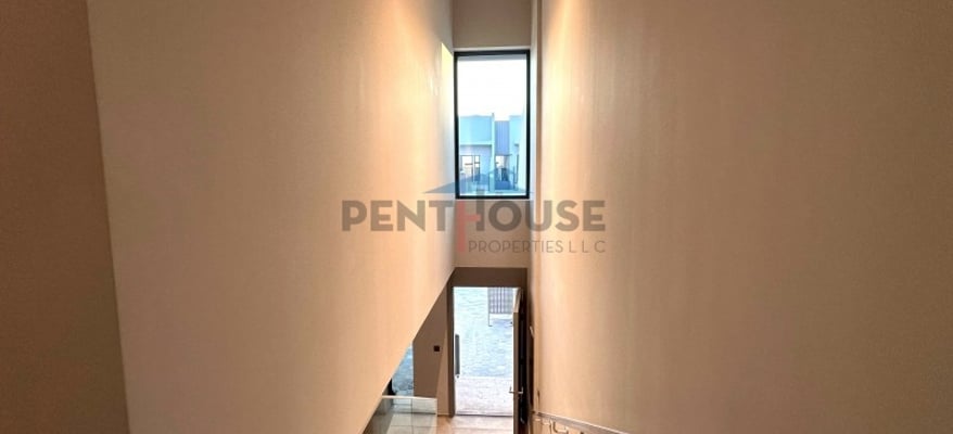 mag-city-parks-penthouse-properties-llc-php-r-14409