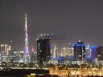 Fully furnished | Burj view | Ready to movie in| image 1