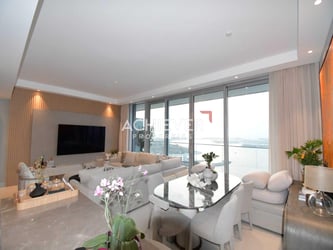 Brand New Furnishing | Spacious | Full Palm View image 1