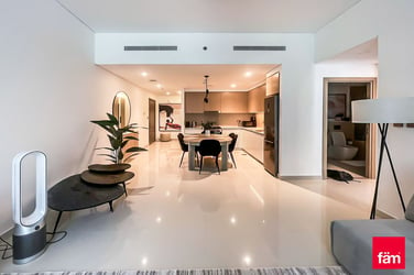 Spacious | Best-Priced | Bright | Stylish image 3