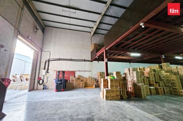 14000 sq.ft Storage Warehouse|Vacant by 1-Dec image 2