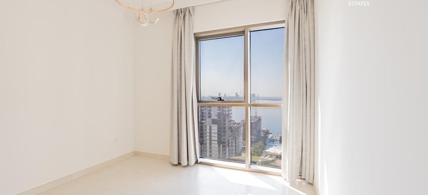 high-floor-breathtaking-views-ready-to-move-stones-international-ps-r-0500