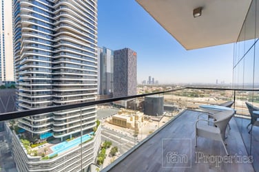 Spacious 2B+M | Furnished | Near Dubai Mall image 2