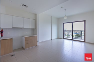 Ready To Move | Community View | Spacious image 1