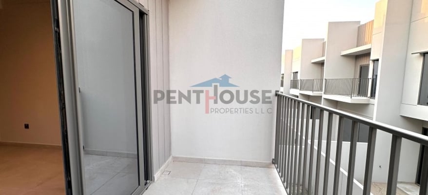 mag-city-parks-penthouse-properties-llc-php-r-14409