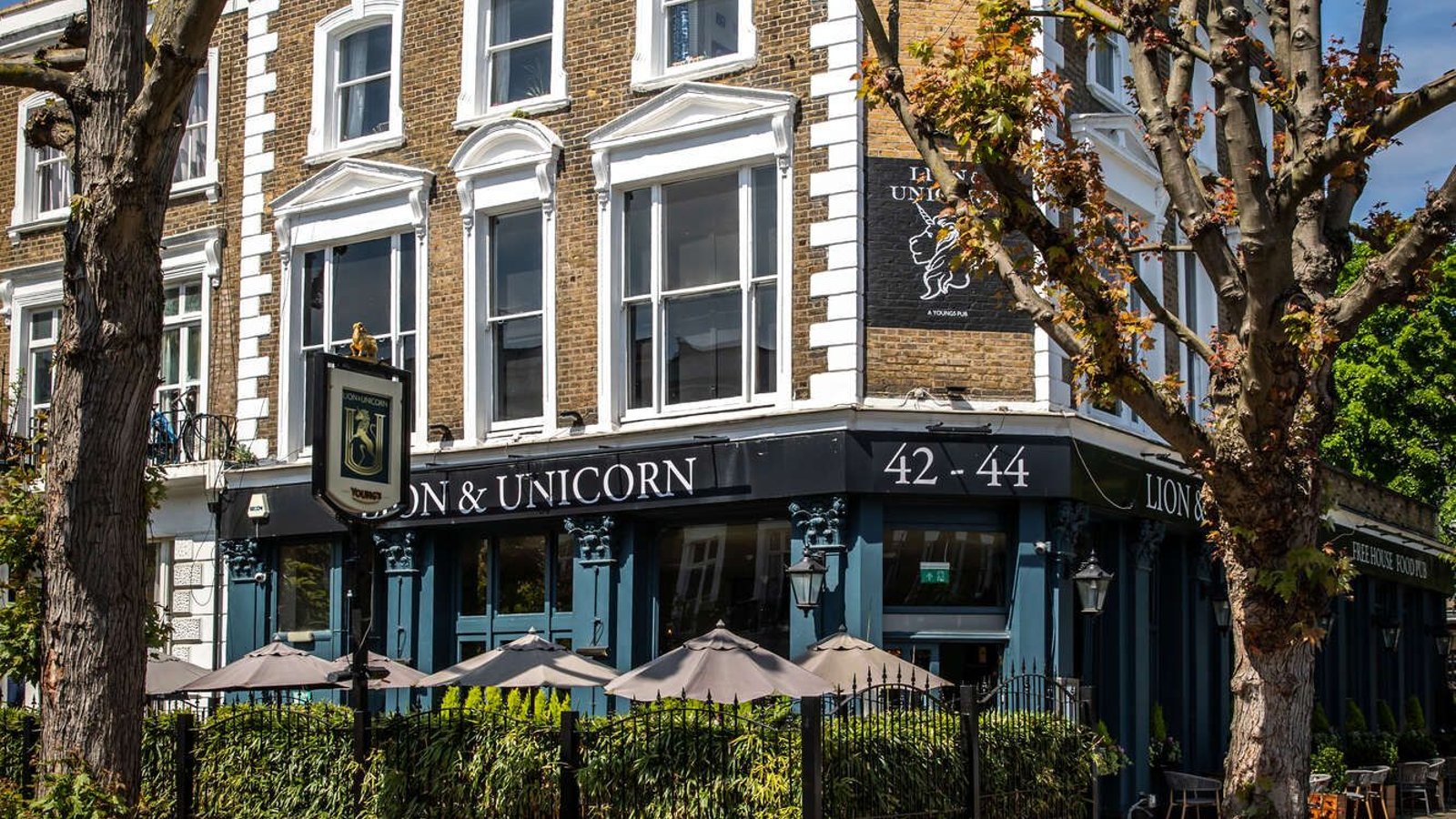 Lion & Unicorn