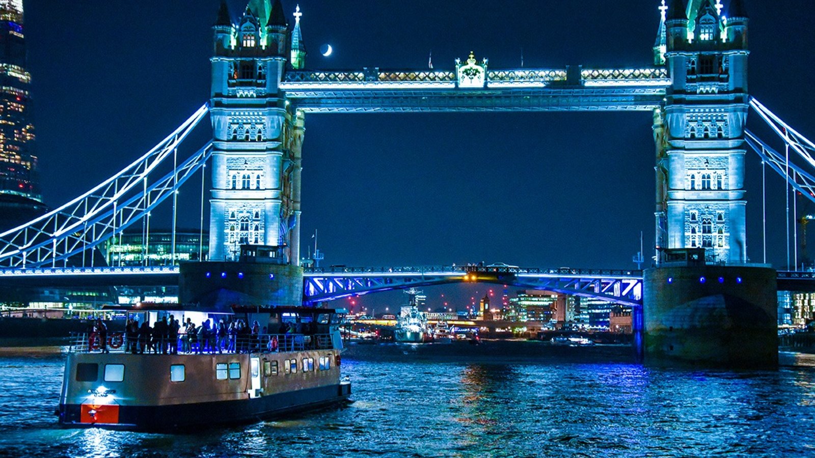 New Year's Eve on the Pearl of London