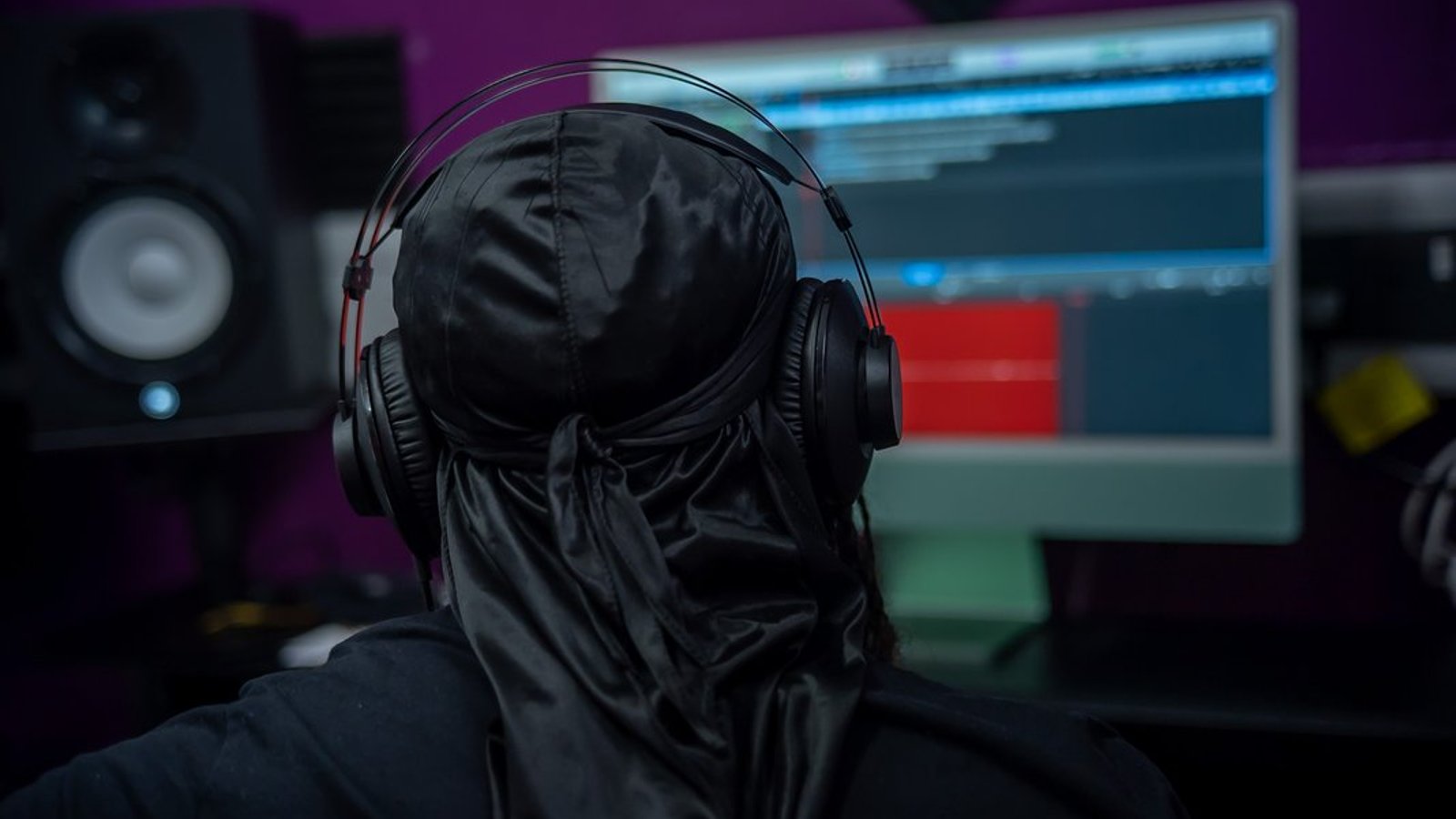 REZON8: Free recording sessions