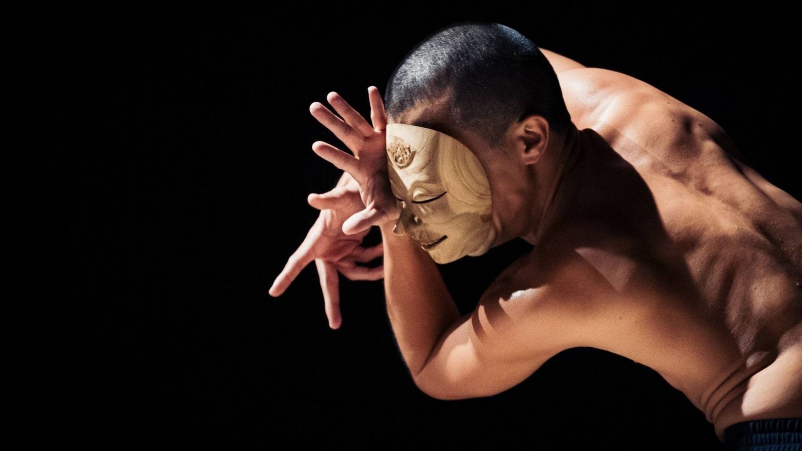 Wang Yeu-Kwn / Shimmering Production - Islands - The Bloom Prize 2027