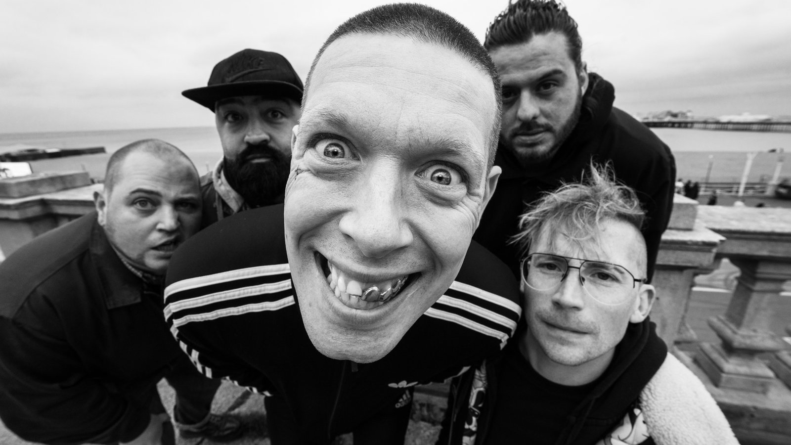 RISKEE & THE RIDICULE