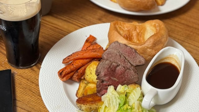 Best Sunday Roasts in Hernehill
