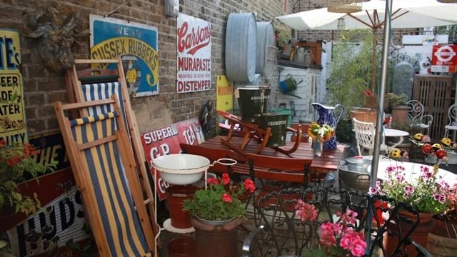 North Cross Road Market