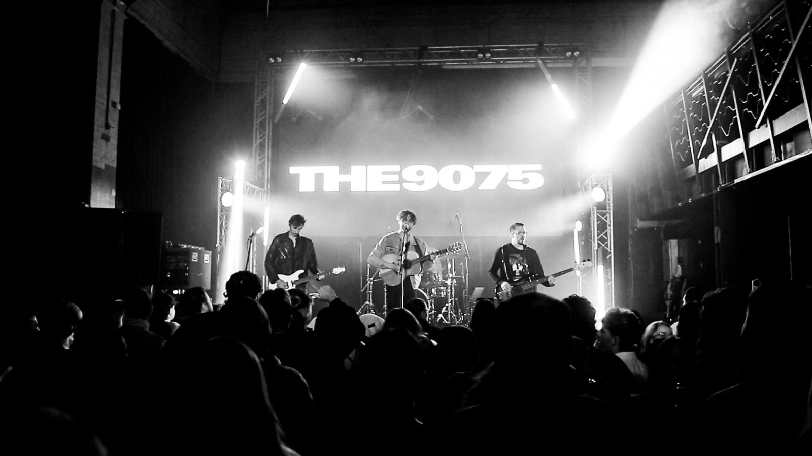 The 9075 and Fontaines CD