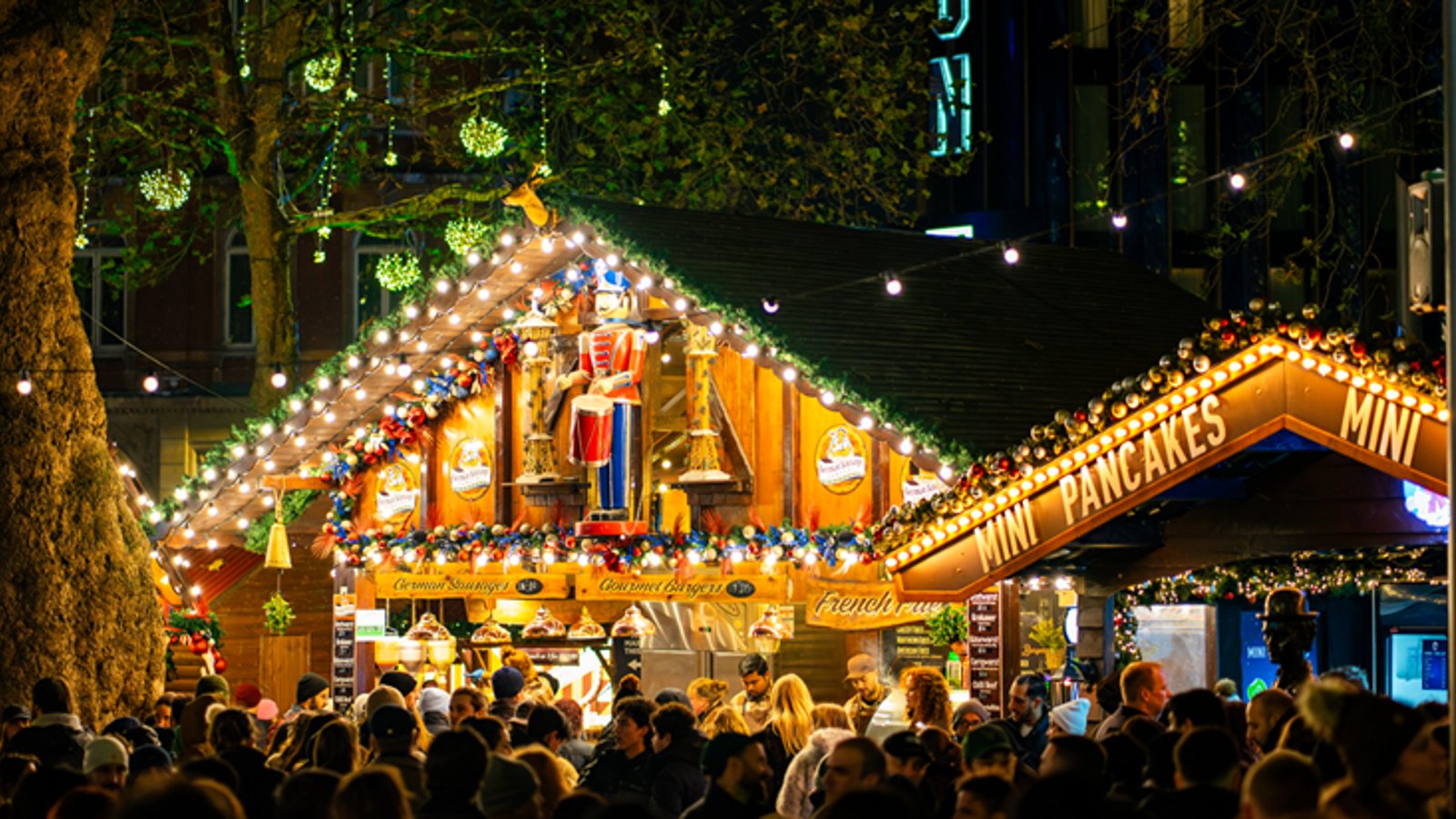 Christmas Markets Singles Walk | Date Score™ | All Ages