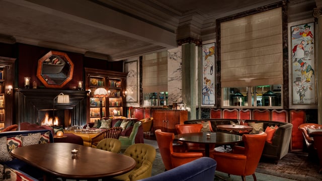 Scarfes Bar