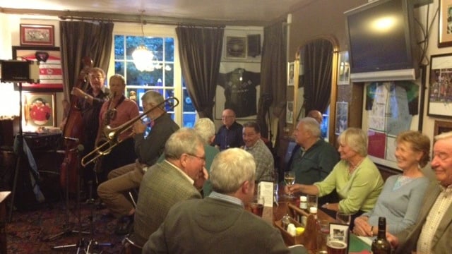 Folk Club (Sunday Afternoon)