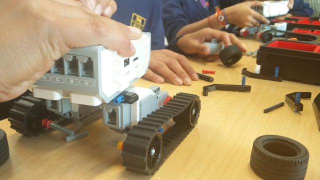 STEM, Coding & Robotics - John Harvard Library