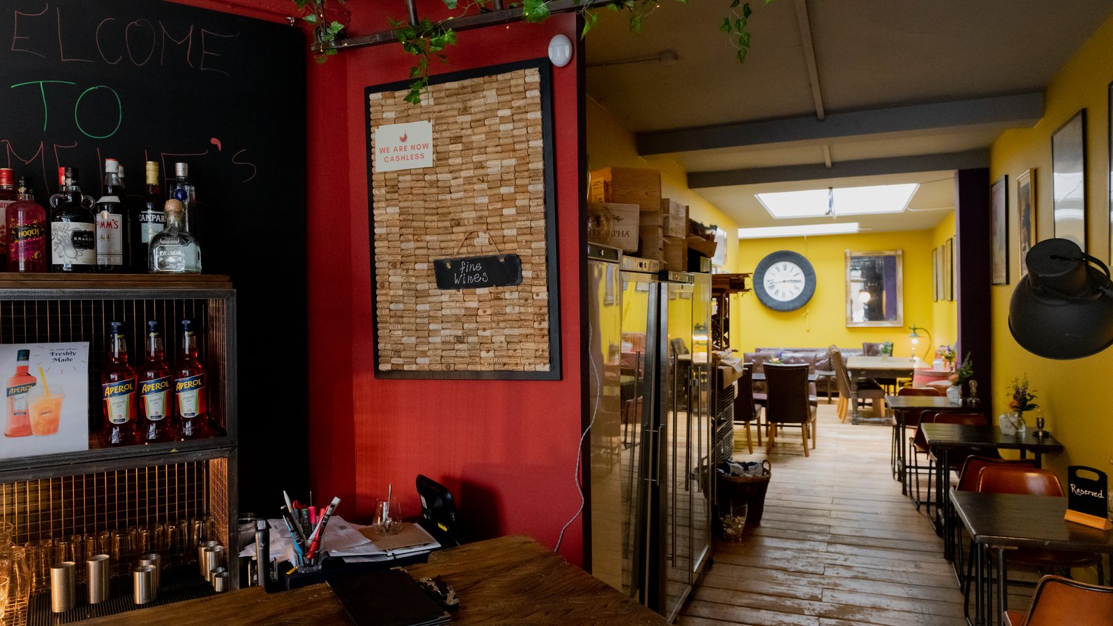Amelie's Wine House