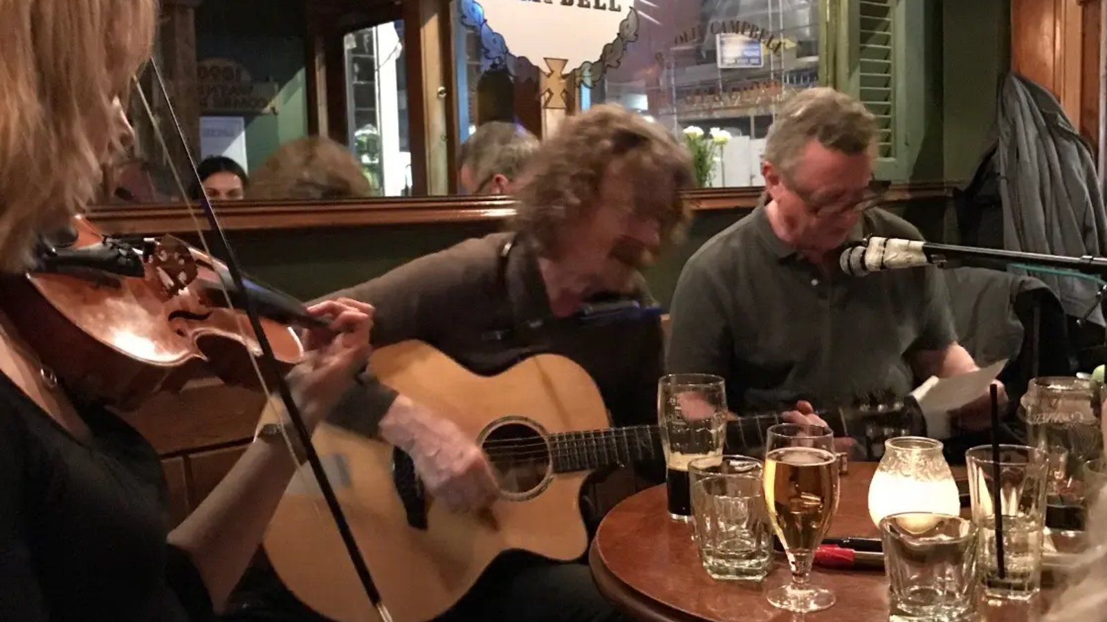 Live traditional Irish music