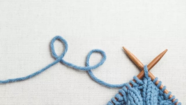 Kids knitting club at Wood Street library