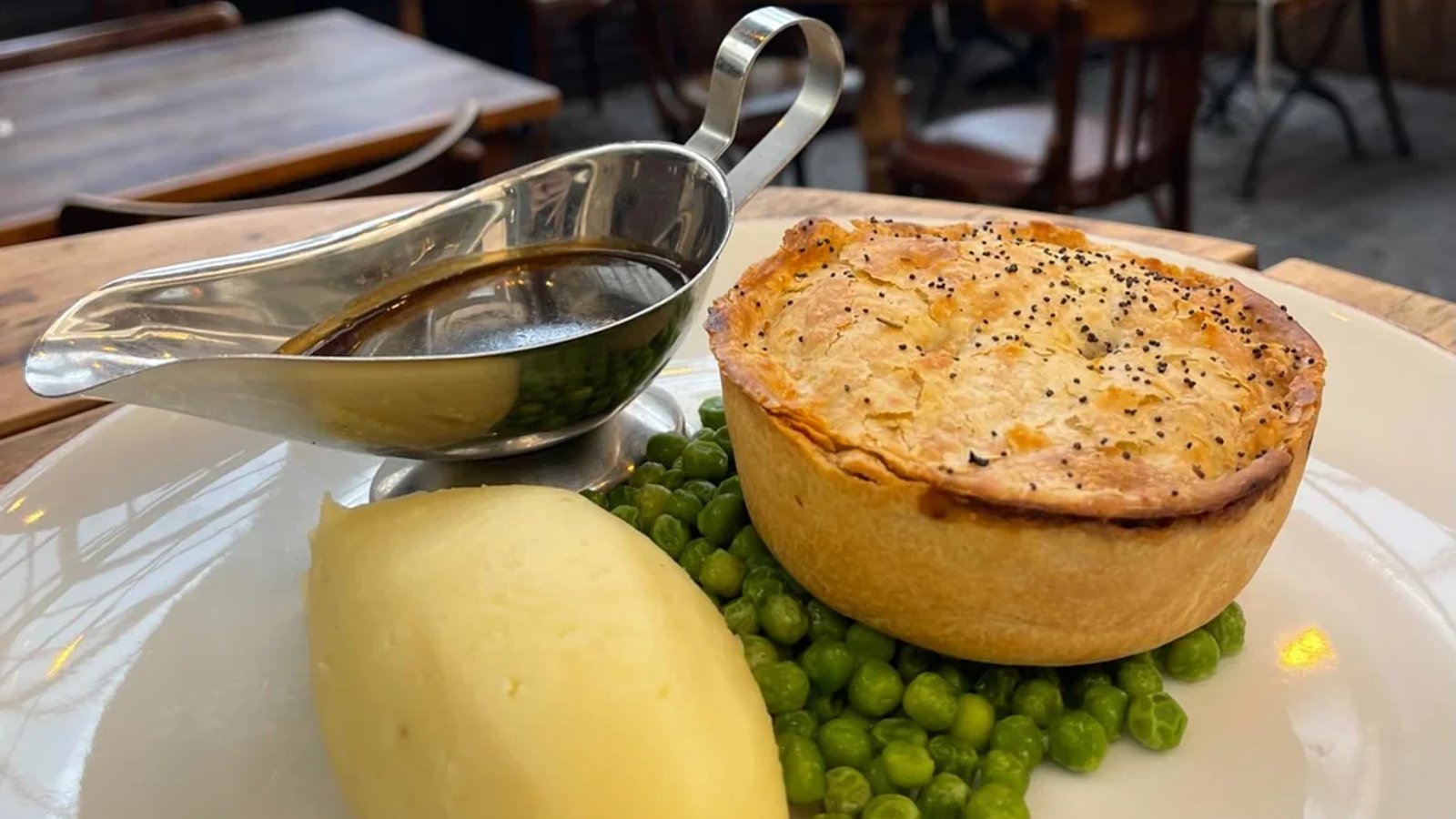 Thursdays: Pie & Pint just £15!