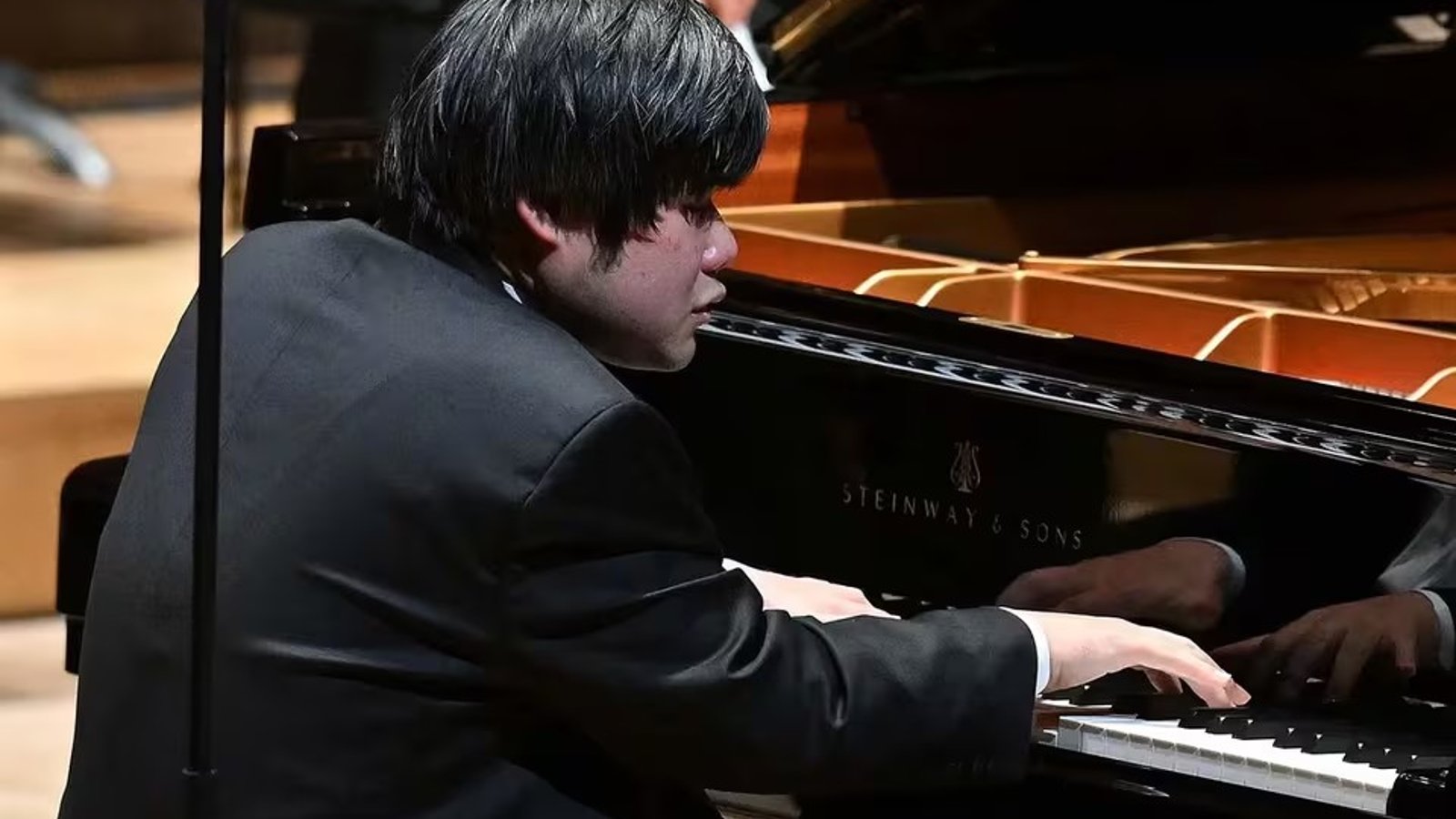 Shostakovich Piano Concerto No.2 with Nobuyuki Tsujii