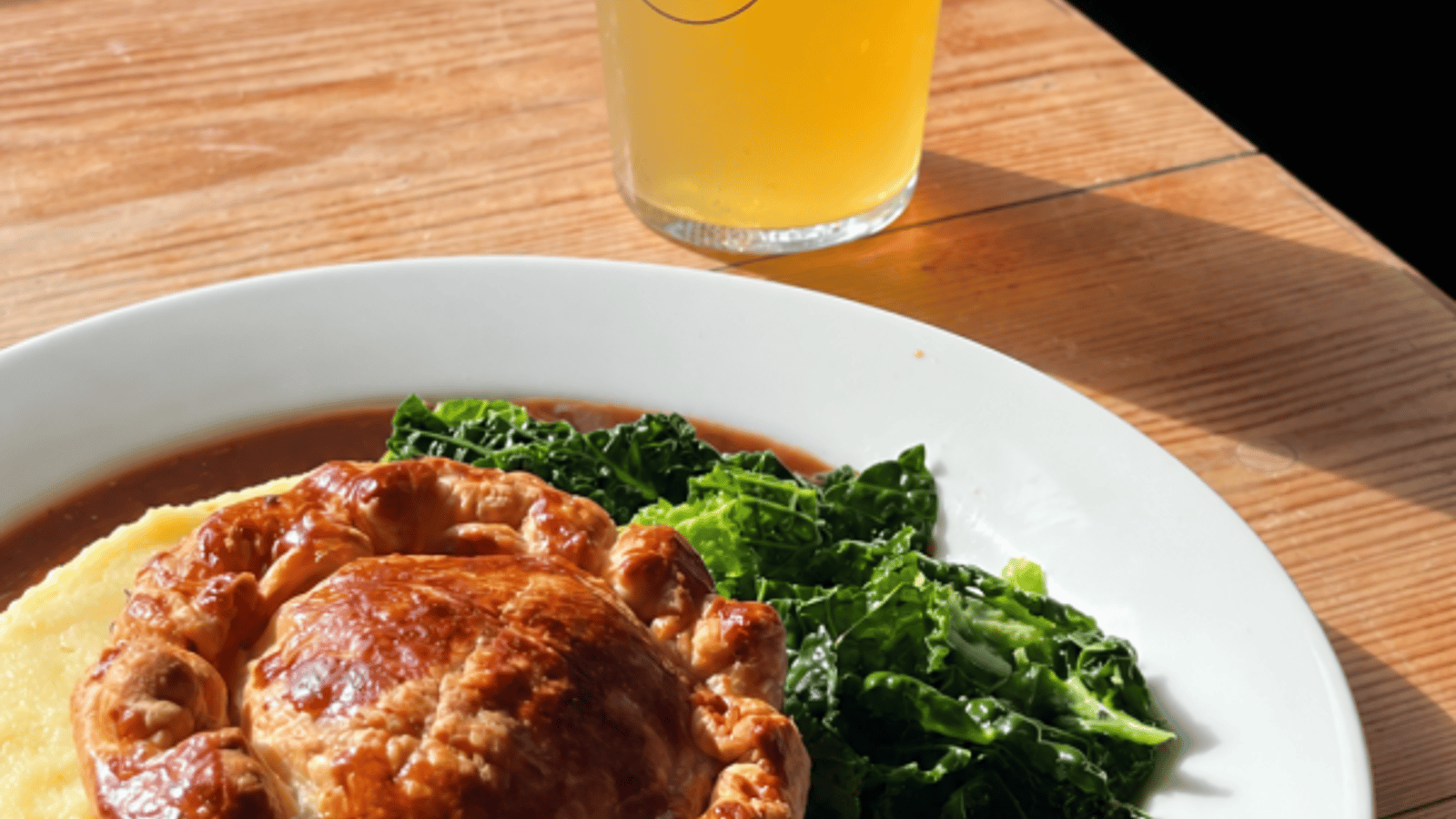 PIE & PINT £21