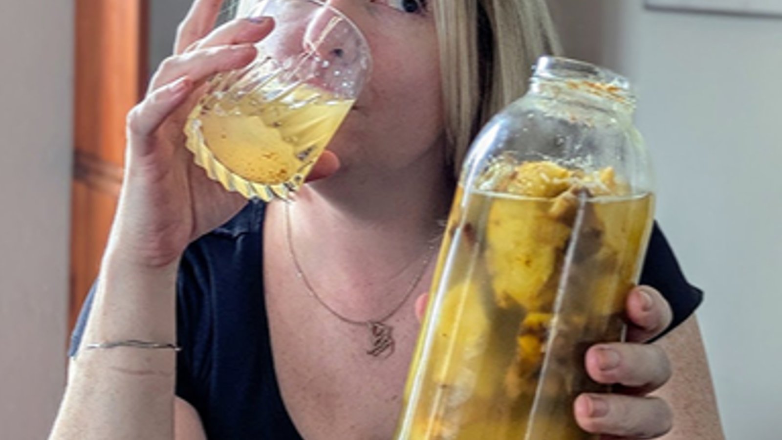 Kombucha-making workshop with Lauren
