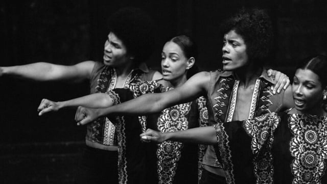 IMPRODECO - De dekoloniale podiumkunsten in Suriname - Het Doe-Theater & Land Te Koop