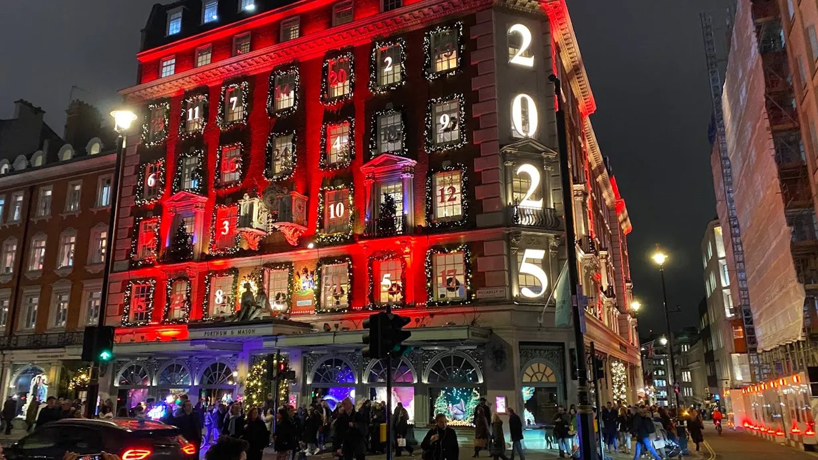 The History of London’s Christmas Lights and Festive Cake Tasting
