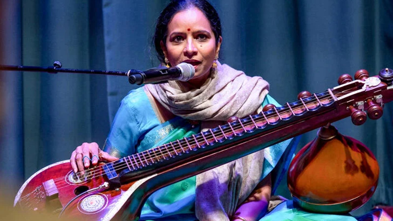 Darbar: Exploring the Beauty of Raga Kamas By Jayanthi Ku...