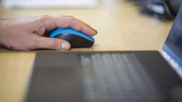 IT Support Session at Lea Bridge library