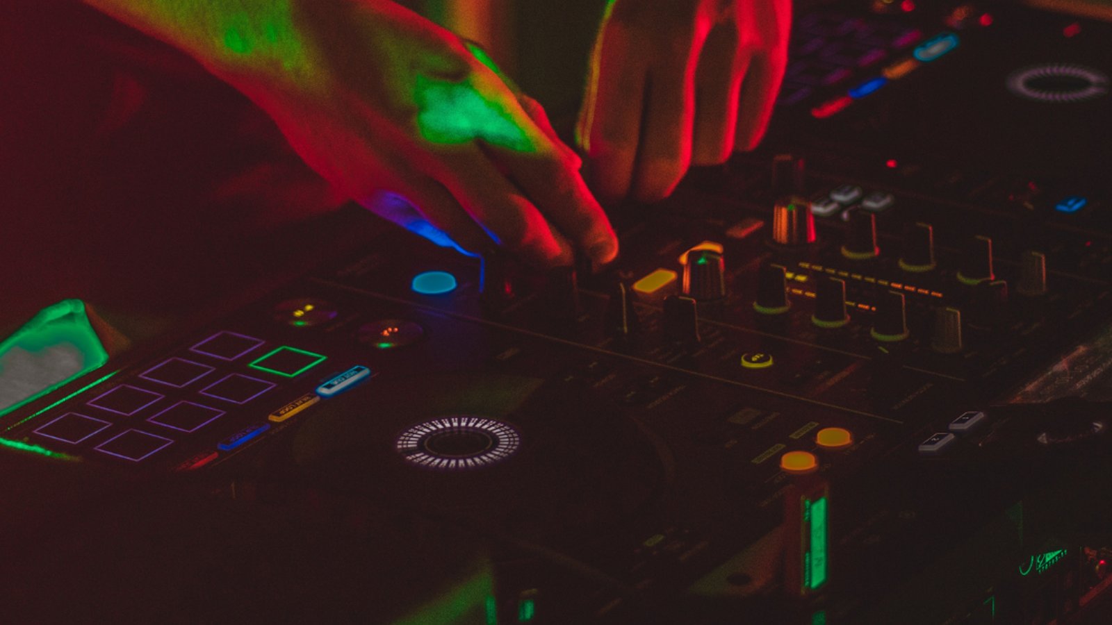 DJ Yas