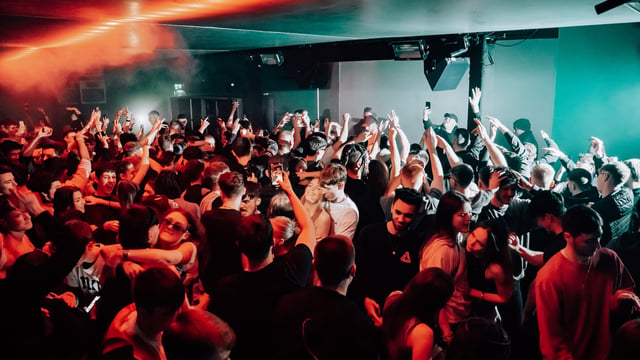 FREE TICKETS + FREE DRINK - RNB, REGGAETON, POP - MALOKA CLUB