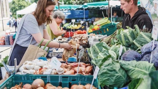 Lloyd Park Saturday Market