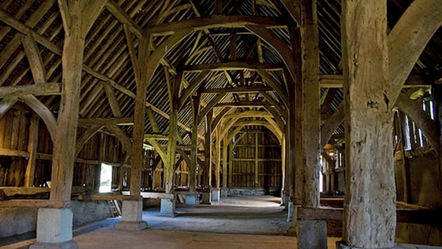 Fortnightly open day at the Harmondsworth Barn