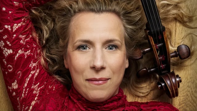 Een zachte dans - Doris Hochscheid + Peer van den Berg
