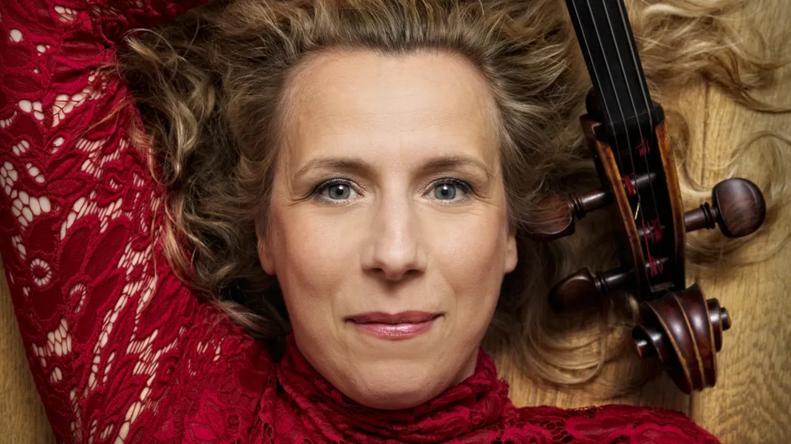 Een zachte dans - Doris Hochscheid + Peer van den Berg