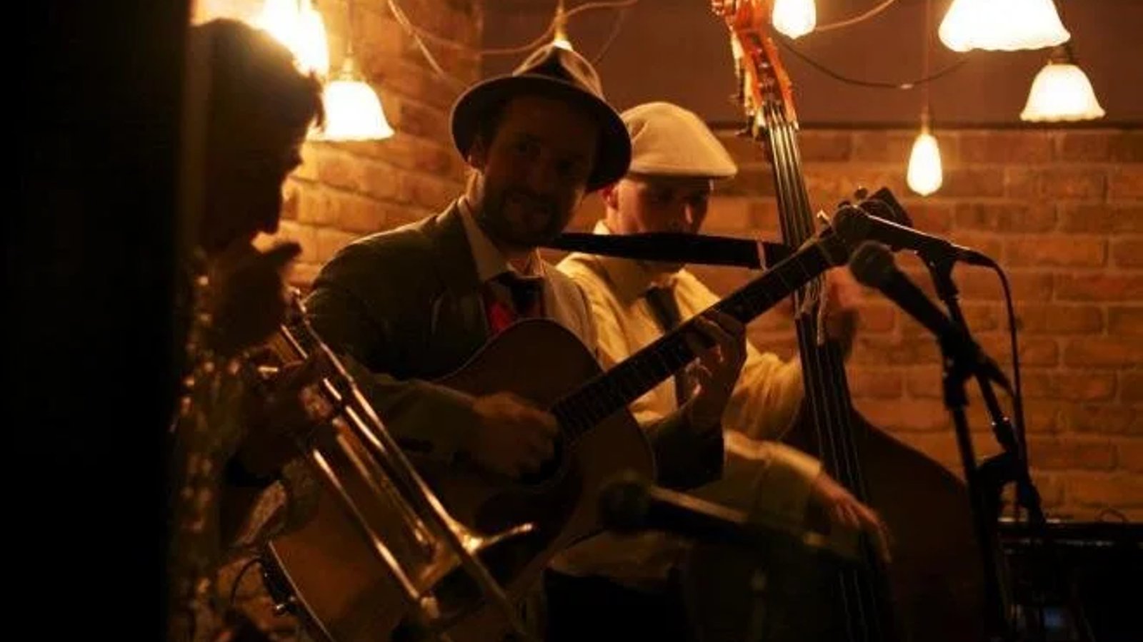 The Lapazoos + Thursday Throwdown with Loredana Fantini & Eric Ranzoni